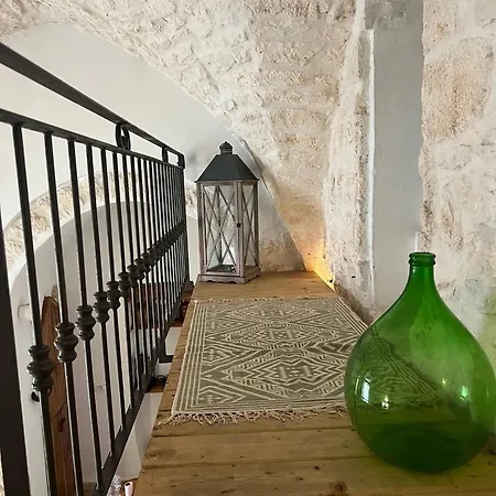 Euphoria Luxury Bed & Breakfast 4*