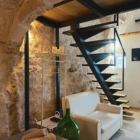 Bed & Breakfast Euphoria Luxury 4*