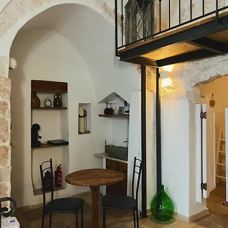 Euphoria Luxury Bed & Breakfast 4*